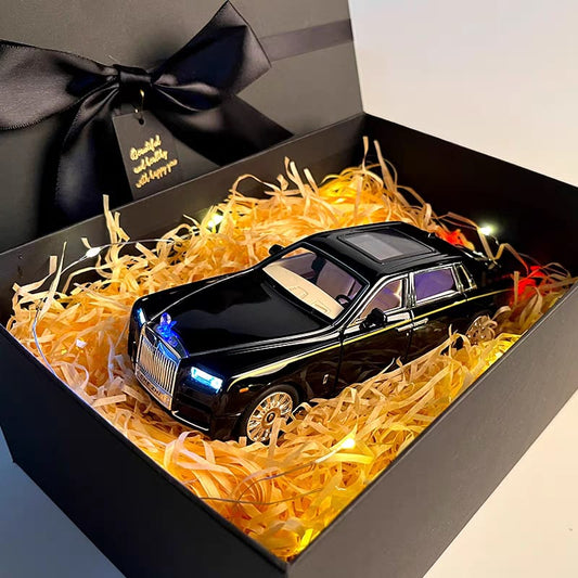 1:24 Scale Rolls-Royce Phantom Diecast Model Ca