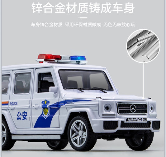 Mercedes  1:32 Die-Cast Metal Collectible Car with Opening Doors and Bonnet