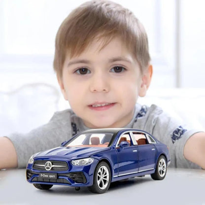 Mercedes Benz e300 Size 1:32 Die-Cast Metal Collectible Car with Opening Doors and Bonnet