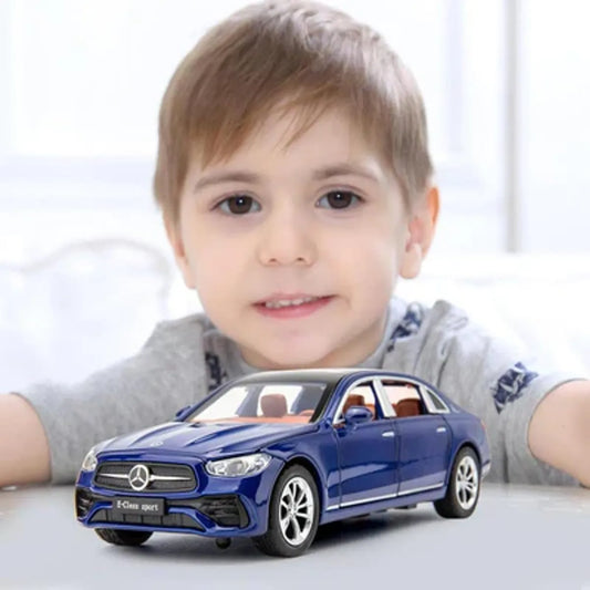 Mercedes Benz e300 Size 1:32 Die-Cast Metal Collectible Car with Opening Doors and Bonnet