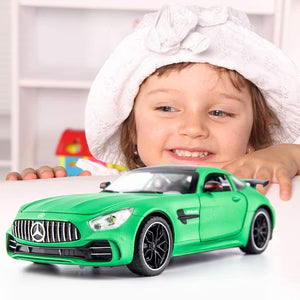 MERCEDES BENZ AMG GTR 1:24 Die-Cast Metal Collectible Car with Opening Doors and Bonnet