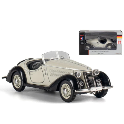 1:32 Die-Cast Car with Light & Sound,