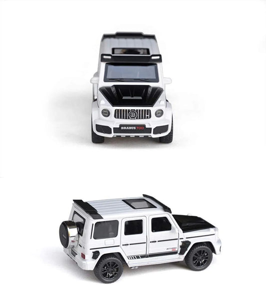 Jeep  Die-Cast Metal Collectible Car with Opening Doors and Bonnet