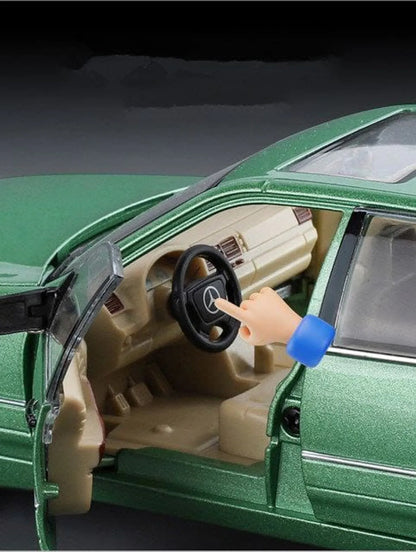 Green Mercedes-Benz W140 Die-Cast Metal Collectible Car with Opening Doors and Bonnet