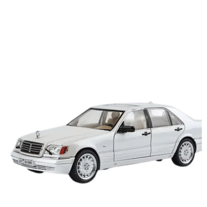 Mercedes-Benz W140 S320 or 320 SEL