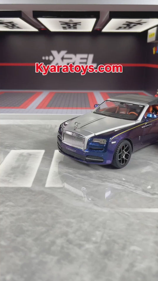 ROLLS-ROYCE CONVERTIBLE SUPER SPORTS 1:24 Die-Cast Metal Collectible Car with Opening Doors and Bonnet
