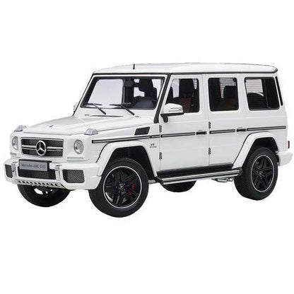 Mercedes Benz  1:32 Die-Cast Metal Collectible Car with Opening Doors and Bonnet