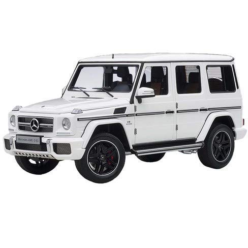 Mercedes Benz  1:32 Die-Cast Metal Collectible Car with Opening Doors and Bonnet