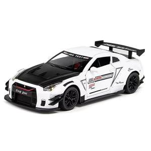 NISSAN GTR SUPER SPORT 1:24 Die-Cast Metal Collectible Car with Opening Doors and Bonnet