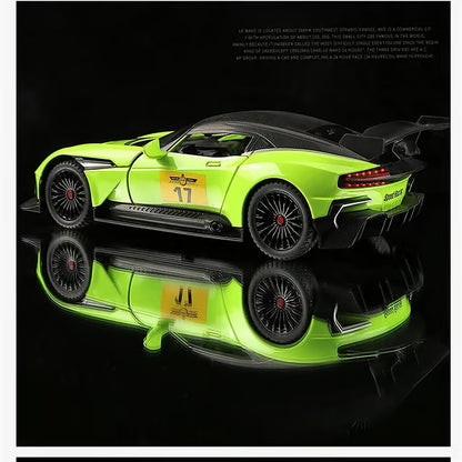 Aston Martin  1:22 Die-Cast Metal Collectible Car with Opening Doors and Bonnet