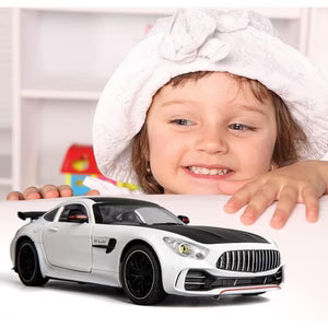 Mercedes Benz MAG GTR Size 1:24 Die-Cast Metal Collectible Car with Opening Doors and Bonet